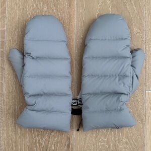 Marble Grey Super Puff Mittens